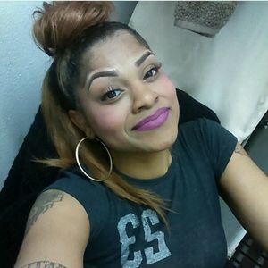 Meet your Posher, Martika